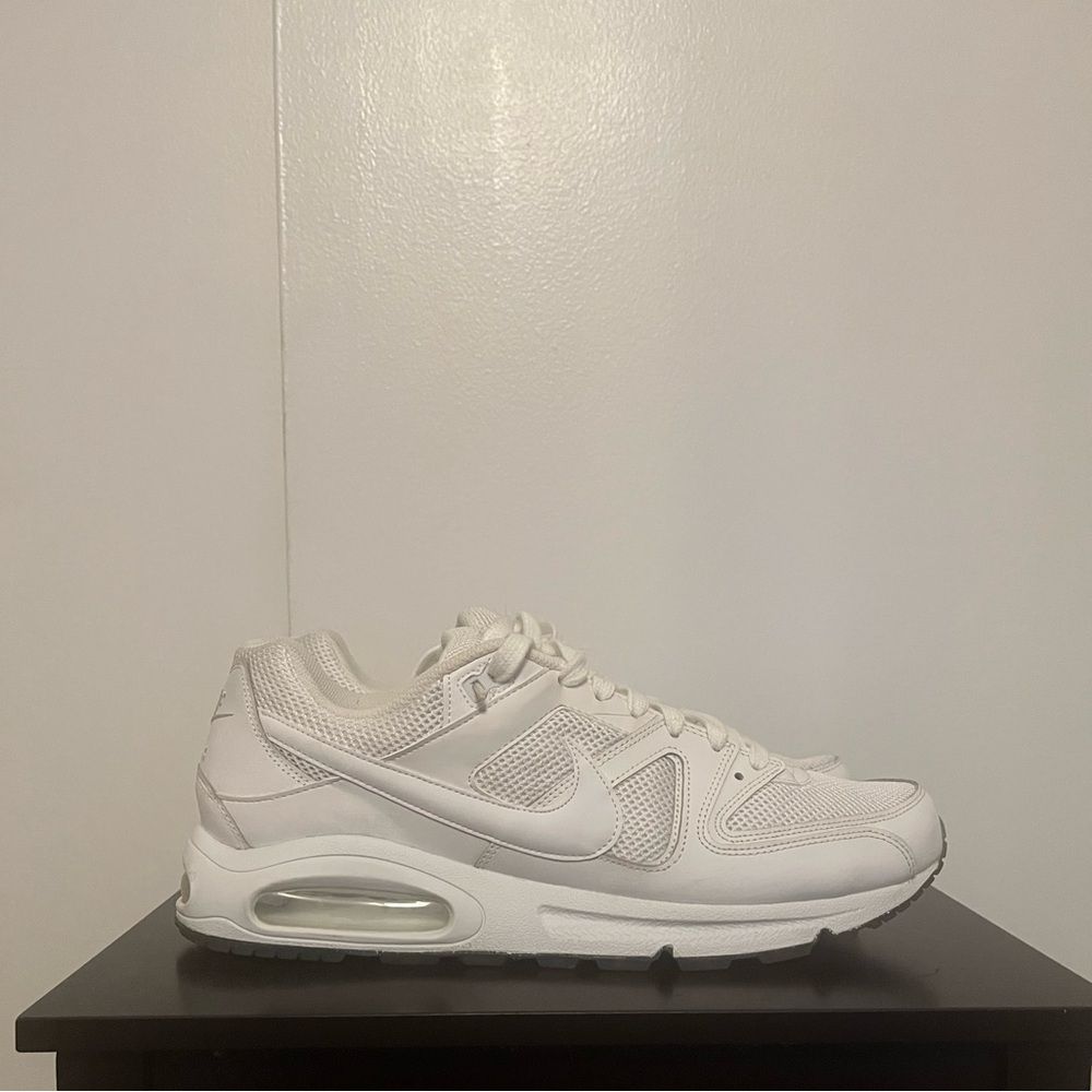 Nike Air Max Command
